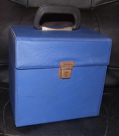 50 Count Record Box - Blue Plastic/ Uk Wood Inners Platic Covered