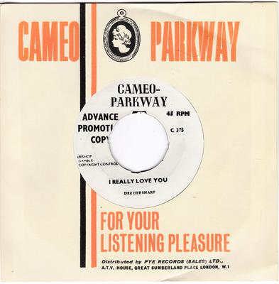 Dee Dee Sharp - I Really Love You / Standing In The Need Of Love - Cameo Parkway C 375
